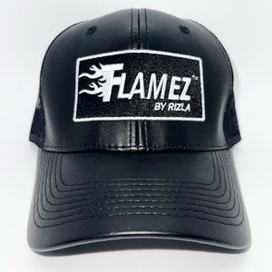 Flamez Trucker Hat (Blk/White)